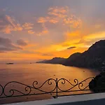 Hotel Santa Chiara 4*