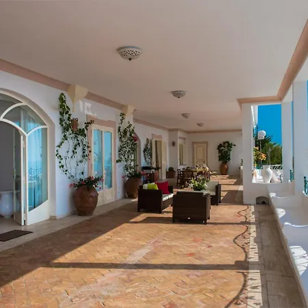 Santa Chiara Hotel