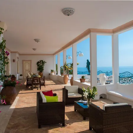 Santa Chiara Hotel