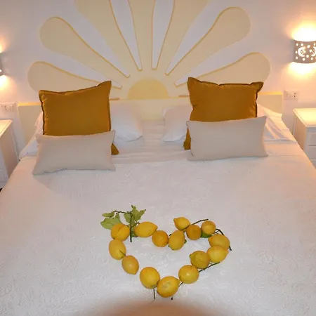 Santa Chiara Szálloda 4*