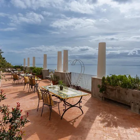 Santa Chiara Positano