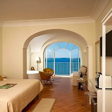 Hotel Santa Chiara