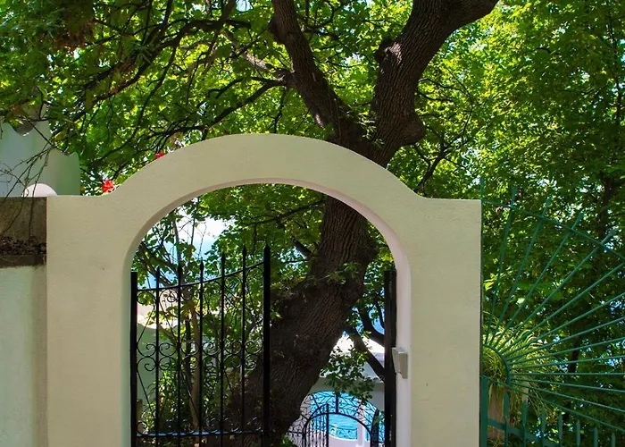 Santa Chiara Positano