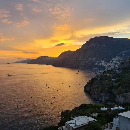 Otel Santa Chiara 4*