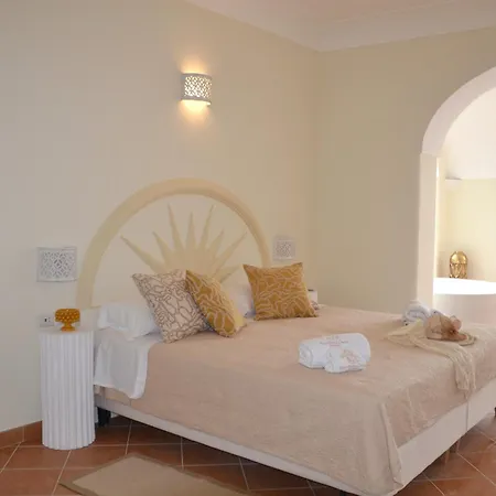 Hotel Santa Chiara 4*