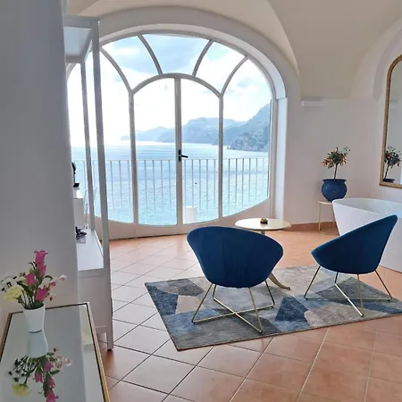 Santa Chiara 4*